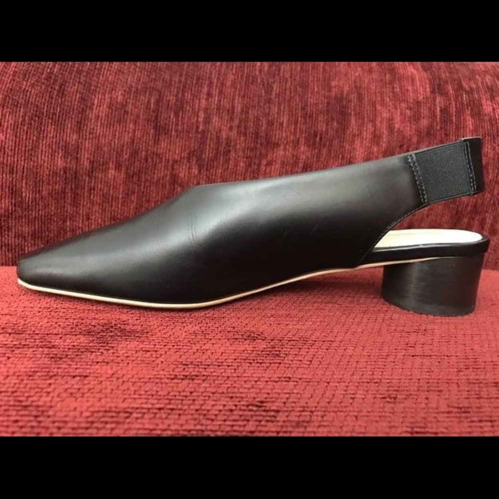 Everlane Square Toe Slingback!
